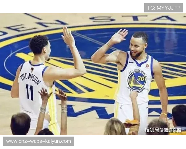 英超中后场组合获赞为本赛季最佳防线思路